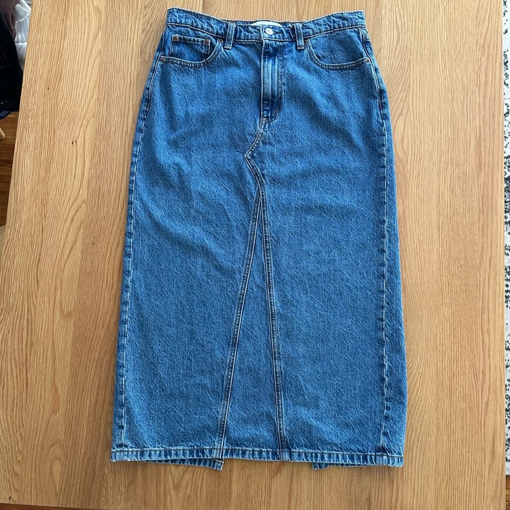 Abercrombie High Rise Denim Midi Skirt